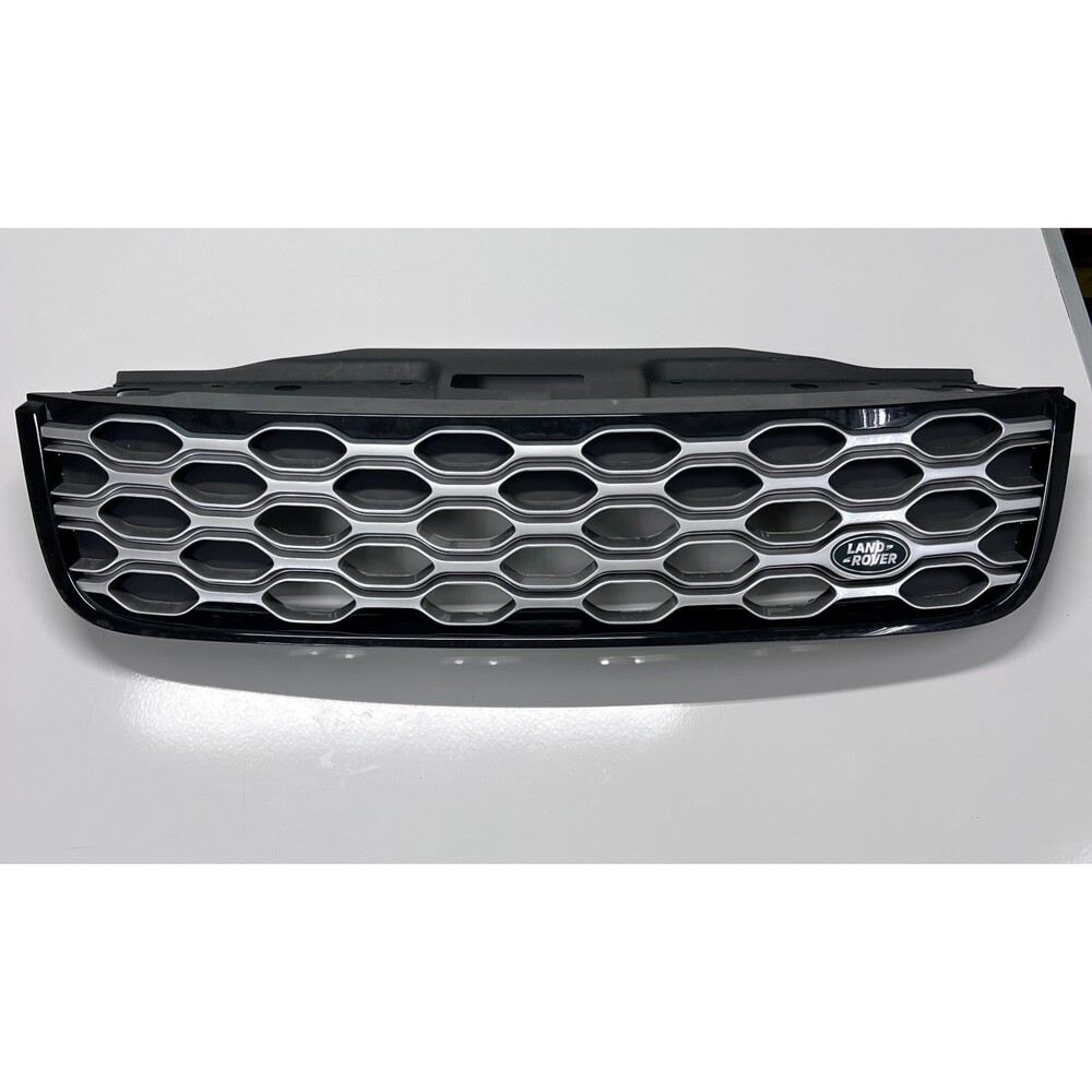 Land Rover Discovery Front Grille MY42-R7081-AB Silver Black